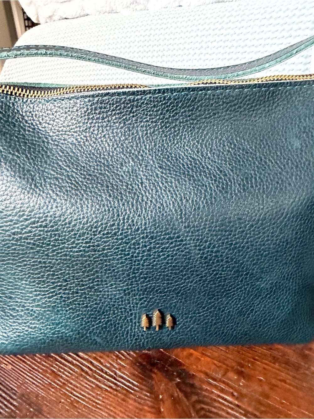 Portland leather goods small slouchy in lagoon!